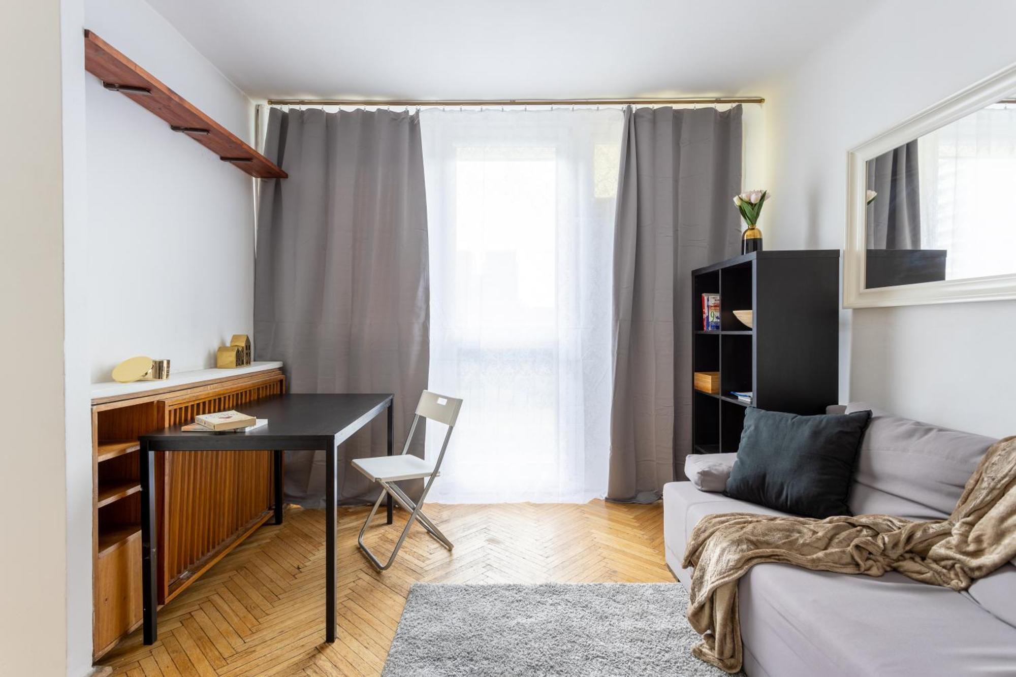 Close-golden In - One Bedroom Apartament In The Center - Zelazna Apartament Warszawa