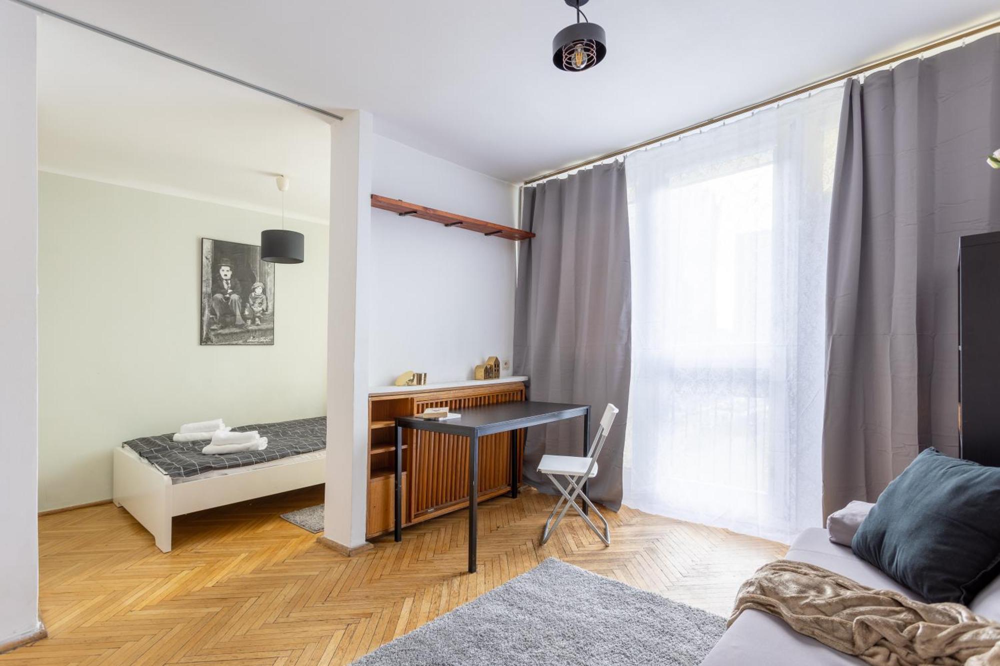 Close-golden In - One Bedroom Apartament In The Center - Zelazna Apartament Warszawa